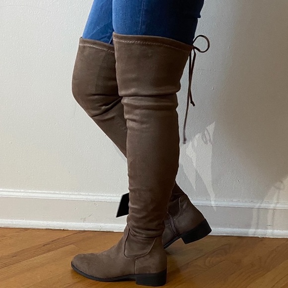 New Forever 21 Over The Knee Boots - Picture 3 of 7